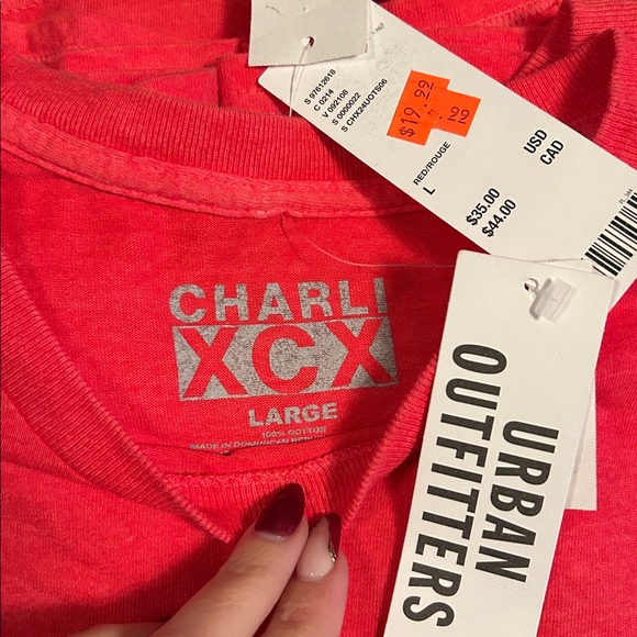 Charli XCX T-shirt - Picture 3 of 3